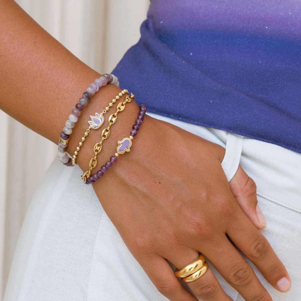Guiding Light Amethyst Hamsa Gold Bracelet - Image 3