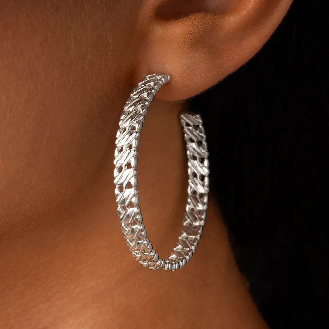 Eternal Flow Silver Hoop Earrings - Image 2