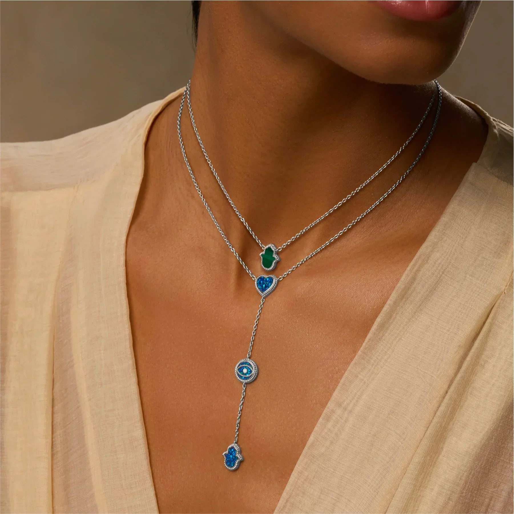 Tranquil Light Silver Necklace Set - Image 2