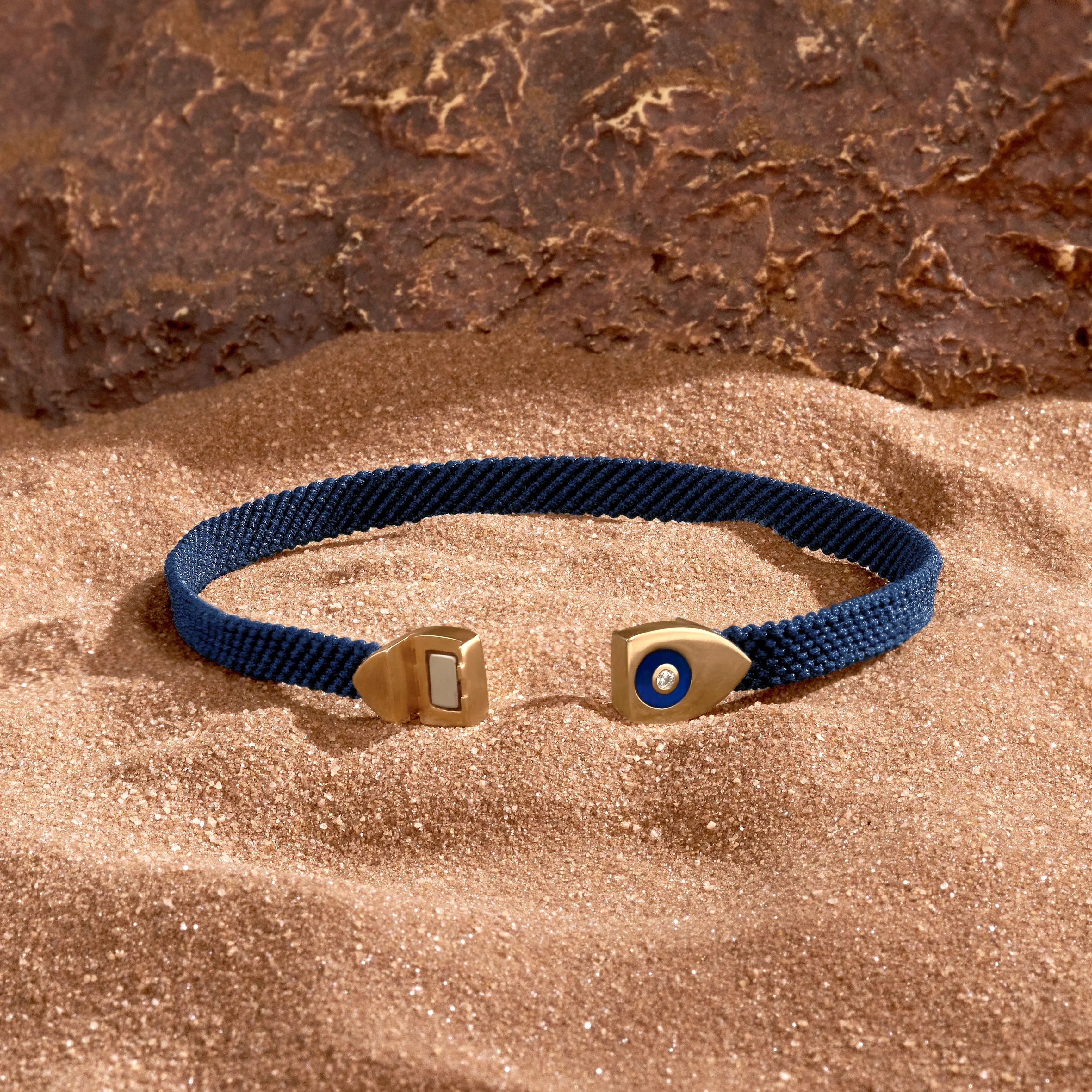 Men's Forward Vision Evil Eye Blue String Bracelet - Image 3