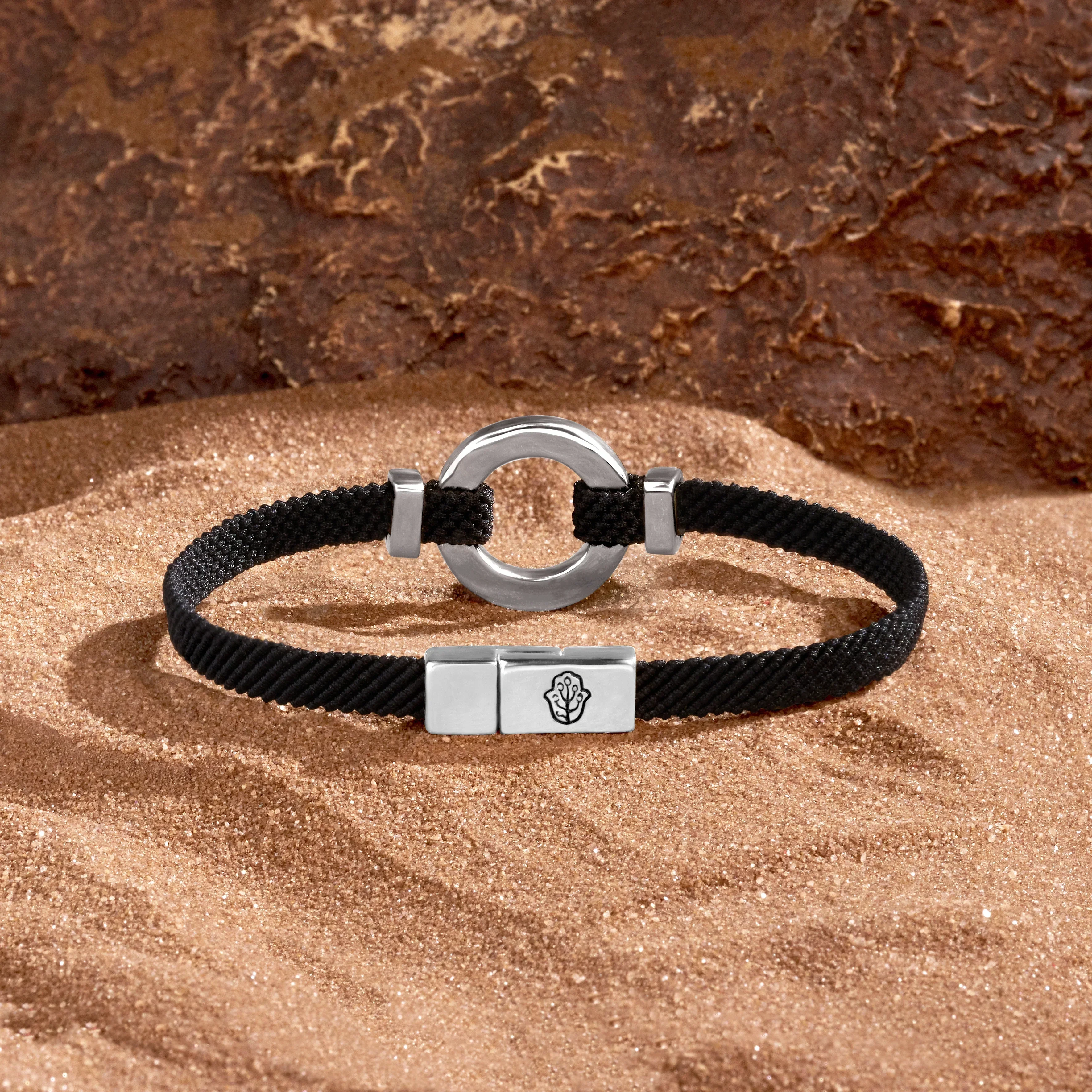 Positive Vibrations Malachite Karma Circle Men’s Black String Bracelet - Image 4